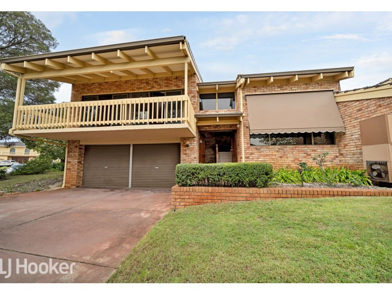 11 Rowley Place, Bull Creek WA 6149