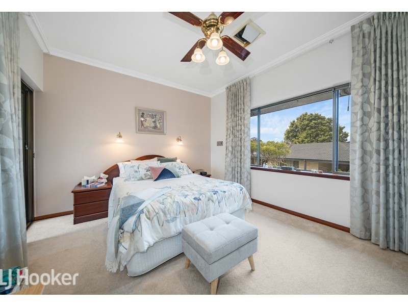 11 Rowley Place, Bull Creek WA 6149
