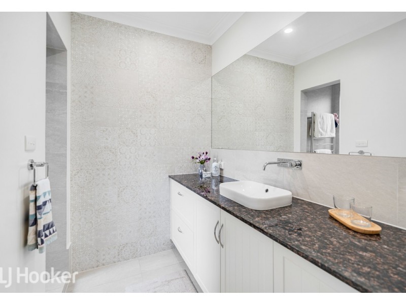 11 Rowley Place, Bull Creek WA 6149