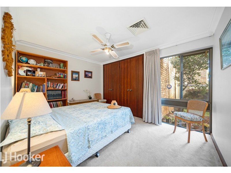 11 Rowley Place, Bull Creek WA 6149