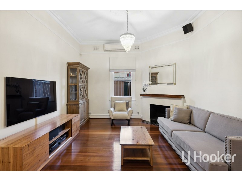 32 McMillan Street, Victoria Park WA 6100