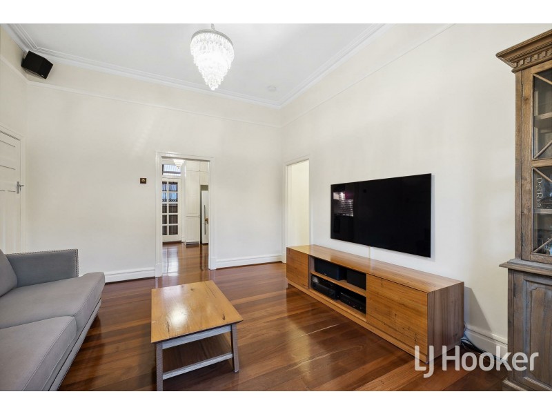 32 McMillan Street, Victoria Park WA 6100