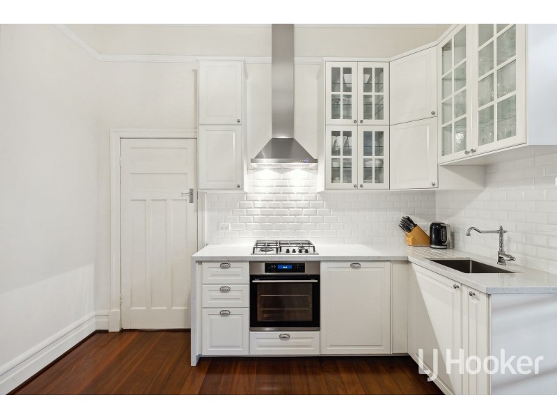 32 McMillan Street, Victoria Park WA 6100