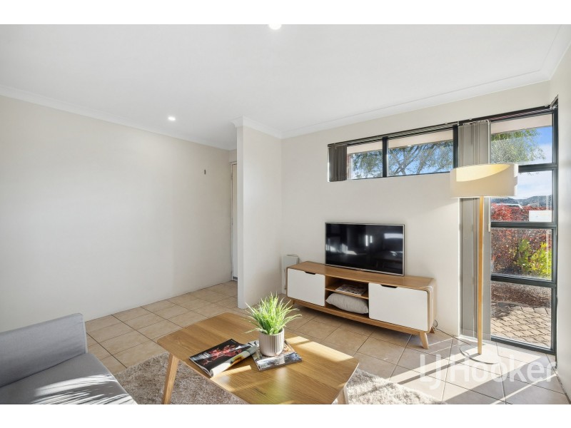 2/50 Norman Street, St James WA 6102