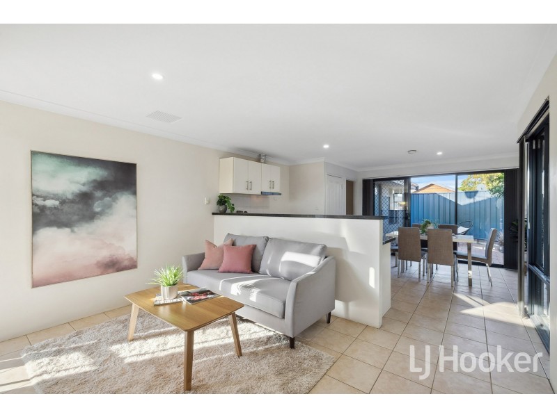 2/50 Norman Street, St James WA 6102