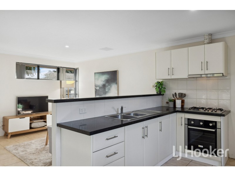 2/50 Norman Street, St James WA 6102