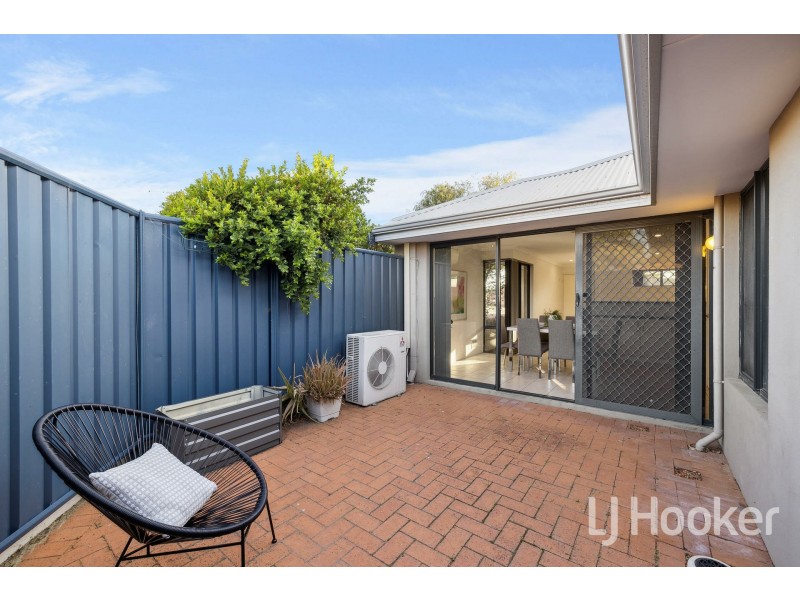 2/50 Norman Street, St James WA 6102