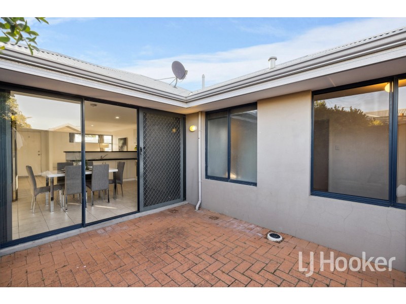 2/50 Norman Street, St James WA 6102