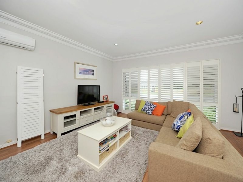 39 Modillion Avenue North, Shelley WA 6148