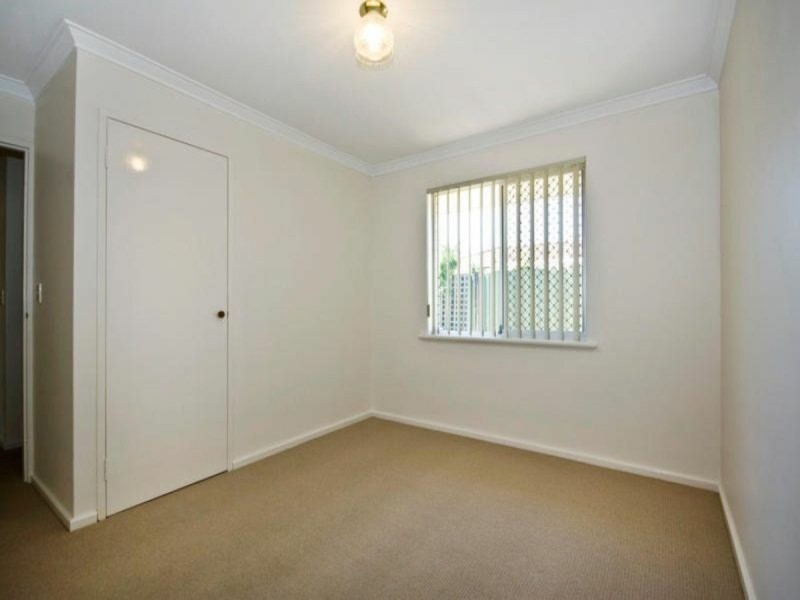 2/145 Leach Highway, Wilson WA 6107