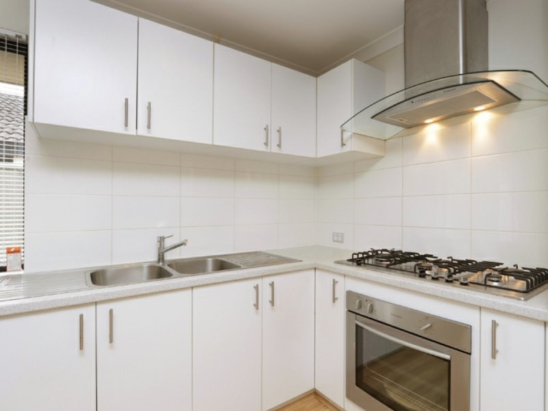 18 Blacksmith Street, Queens Park WA 6107