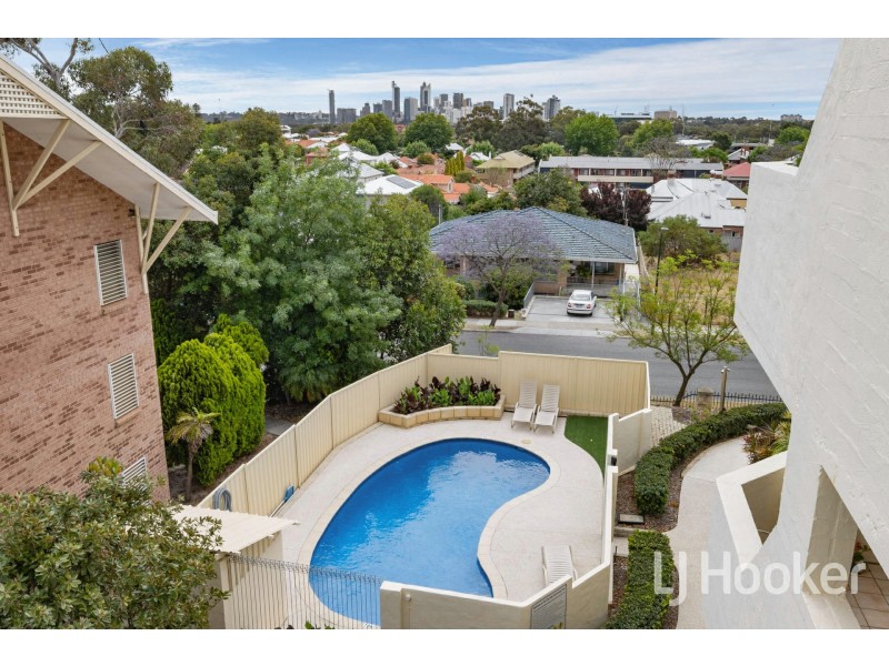 17/12 McMaster, Victoria Park WA 6100