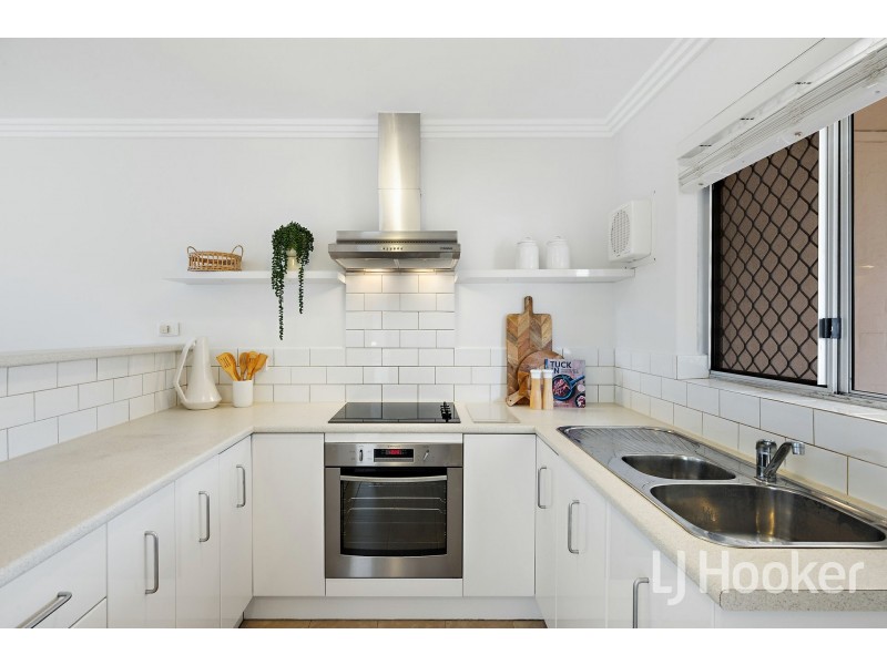 17/12 McMaster, Victoria Park WA 6100