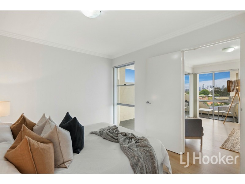 17/12 McMaster, Victoria Park WA 6100