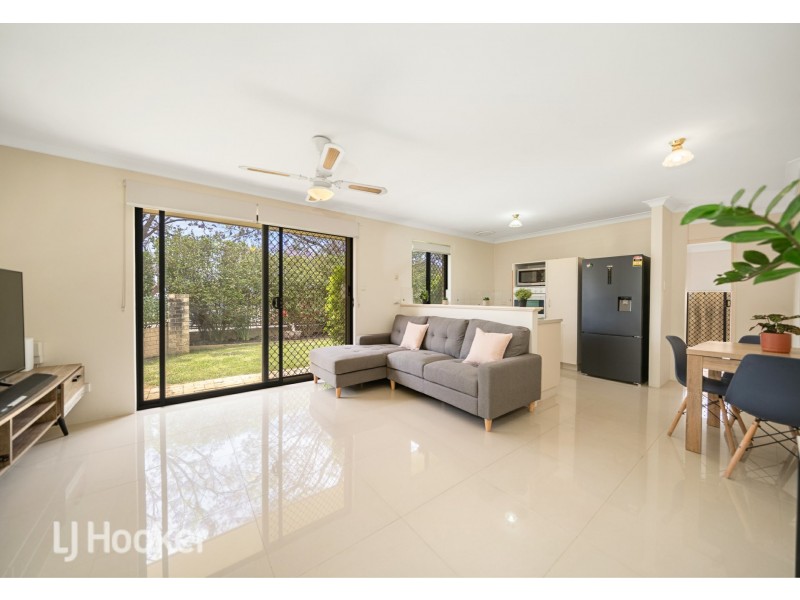 5/69-71 Upton Street, St James WA 6102