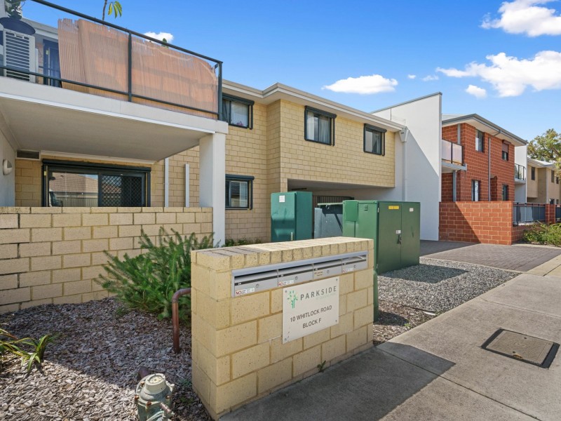 24/10 Whitlock Road, Queens Park WA 6107