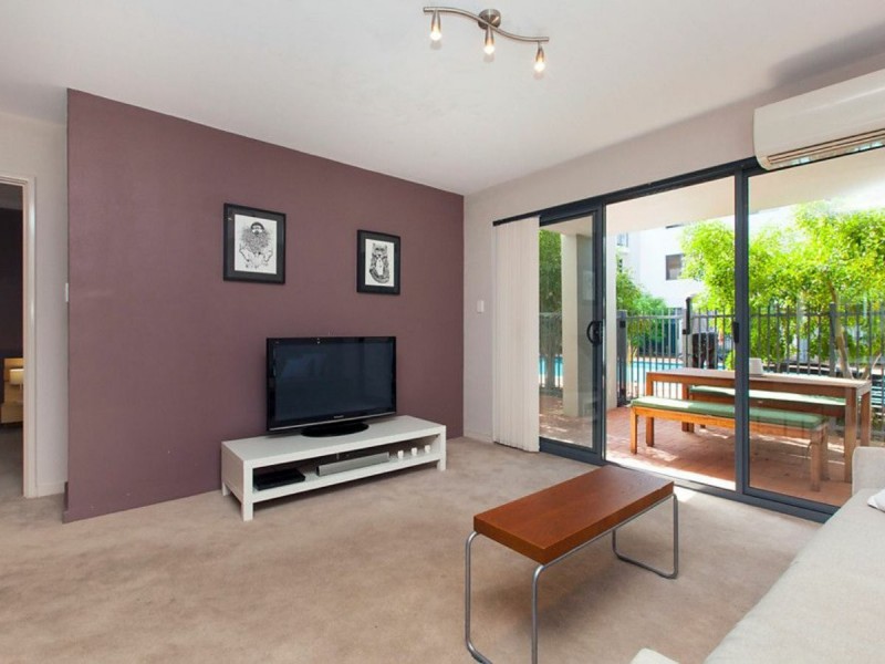 17/15 Tanunda Drive, Rivervale WA 6103