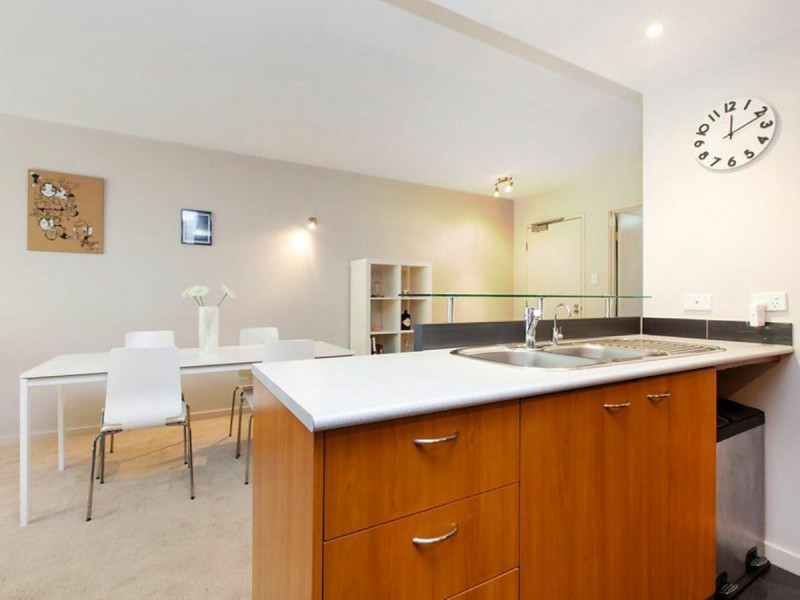 17/15 Tanunda Drive, Rivervale WA 6103