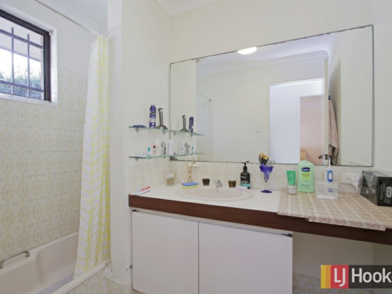 2/78 Mary Street, Como WA 6152