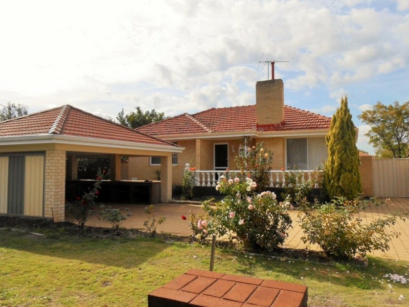 273 Fisher Street, Cloverdale WA 6105