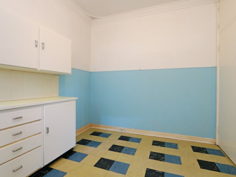 2/1190 Albany Highway, Bentley WA 6102