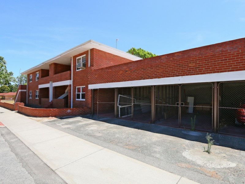 2/1190 Albany Highway, Bentley WA 6102