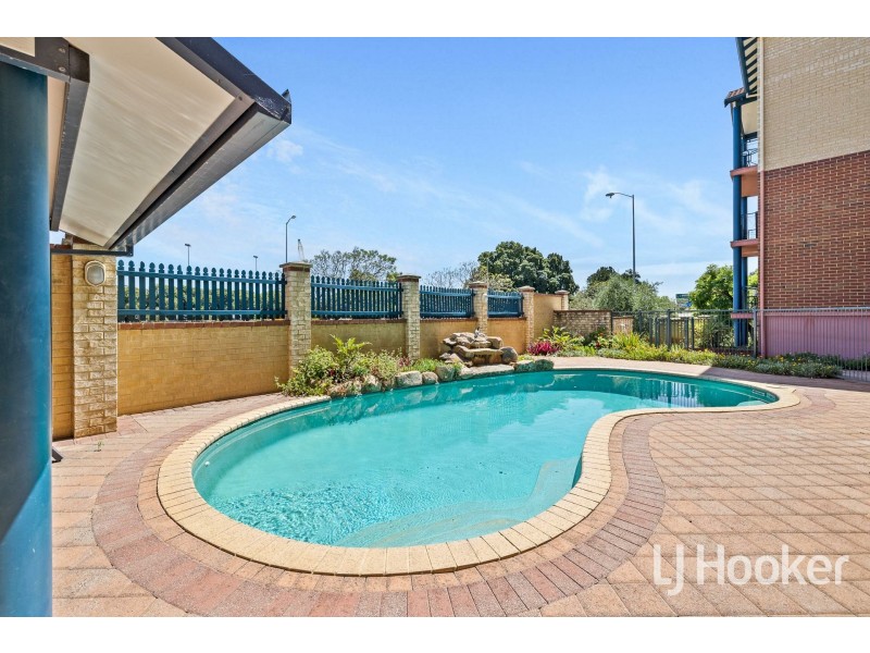110/7-11 Heirisson Way, Victoria Park WA 6100