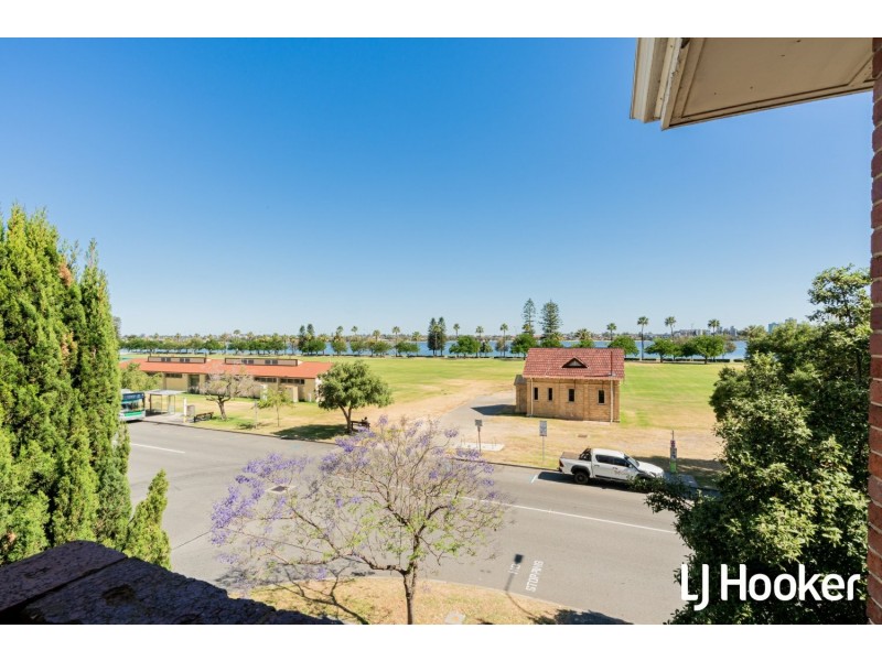 36/114 Terrace Road, Perth WA 6000