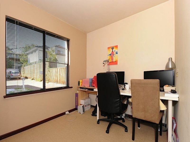 1/124 Labouchere Road, South Perth WA 6151