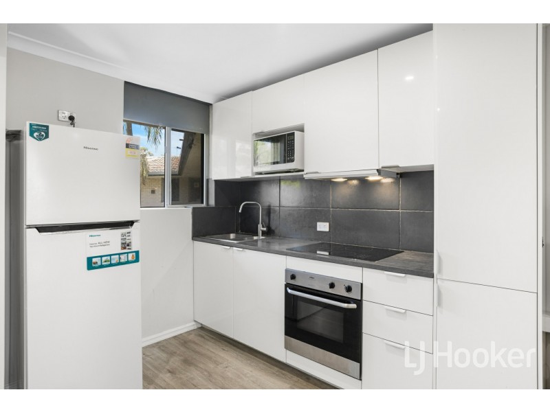 28/1 Herdsman Parade, Wembley WA 6014