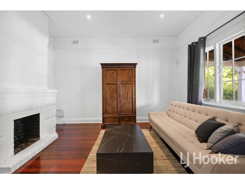 17 Manchester Street, Victoria Park WA 6100