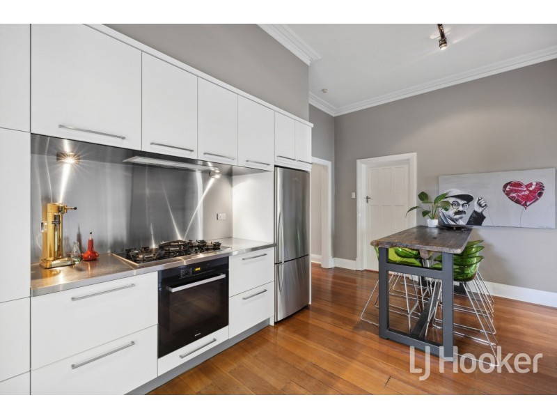 17 Manchester Street, Victoria Park WA 6100