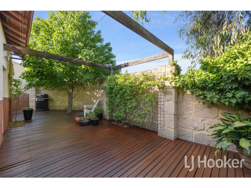 17 Manchester Street, Victoria Park WA 6100