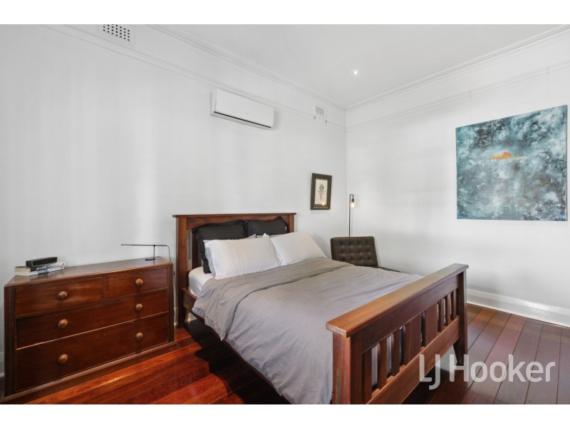 17 Manchester Street, Victoria Park WA 6100