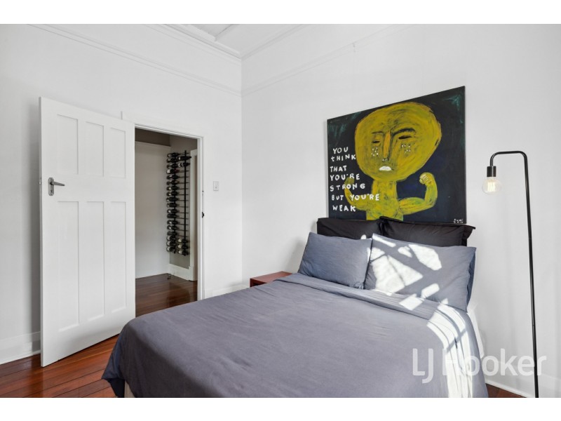 17 Manchester Street, Victoria Park WA 6100