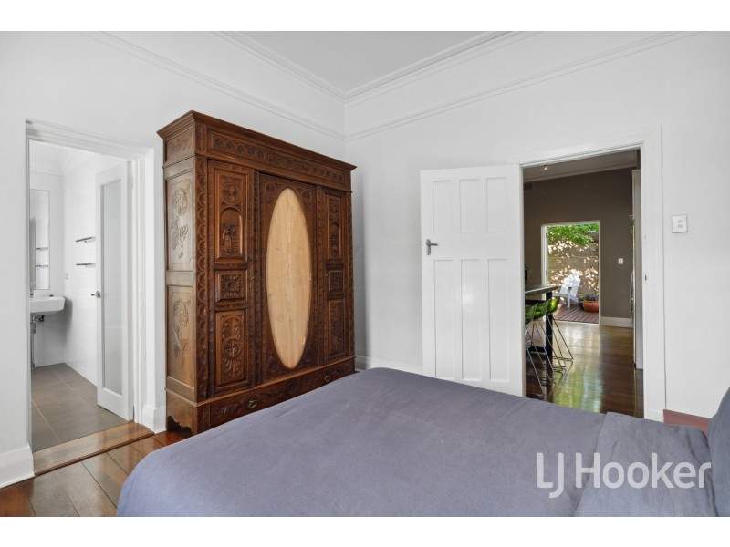 17 Manchester Street, Victoria Park WA 6100