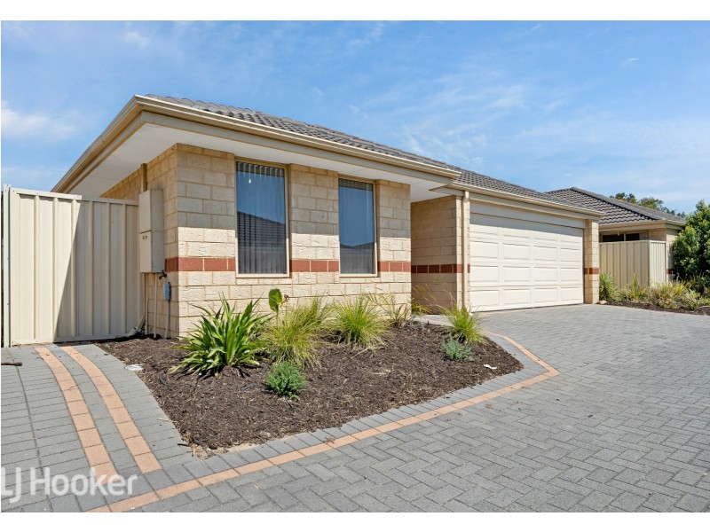 9/16 Andrea Way, Queens Park WA 6107