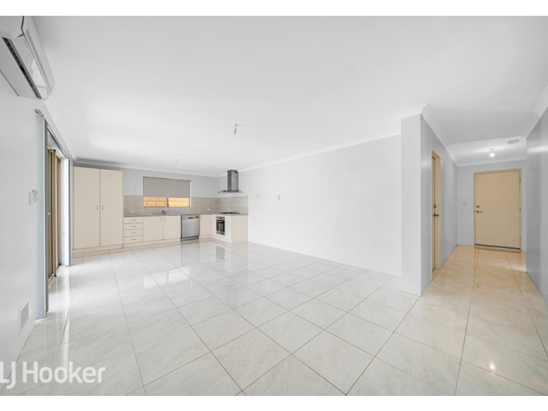 9/16 Andrea Way, Queens Park WA 6107