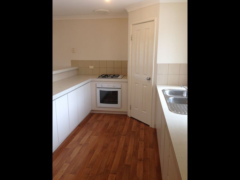 2/84 Henry Street, Cannington WA 6107