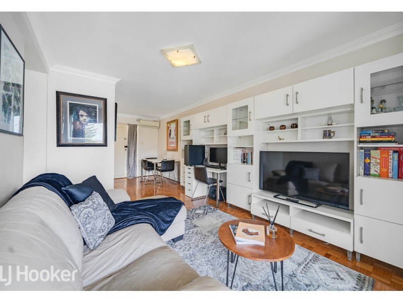 18/15 Melville Parade, South Perth WA 6151
