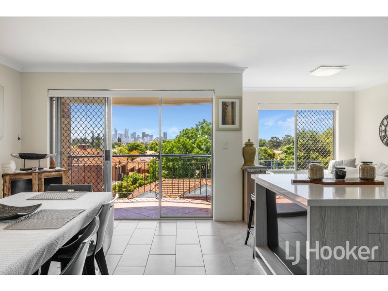 4/27 King George Street, Victoria Park WA 6100