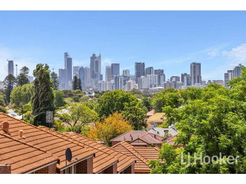 4/27 King George Street, Victoria Park WA 6100