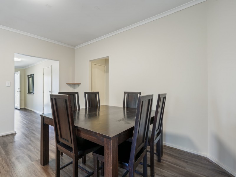37 Whitlock Road, East Cannington WA 6107