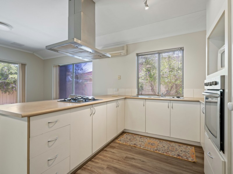 37 Whitlock Road, East Cannington WA 6107
