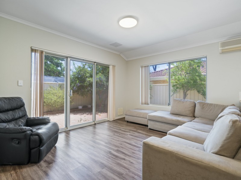 37 Whitlock Road, East Cannington WA 6107