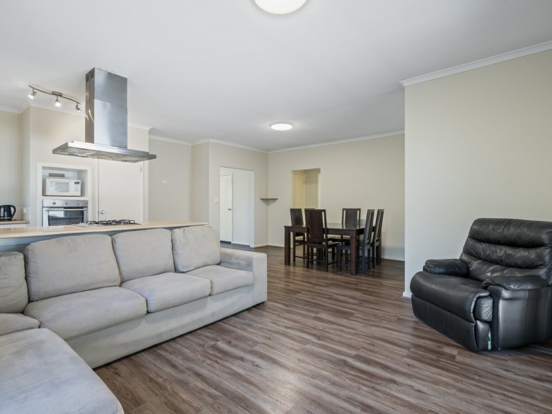 37 Whitlock Road, East Cannington WA 6107