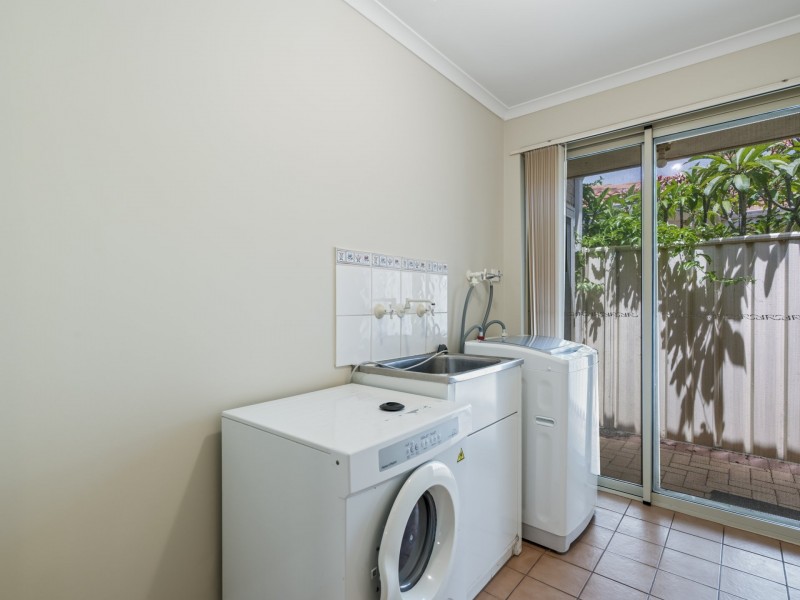 37 Whitlock Road, East Cannington WA 6107