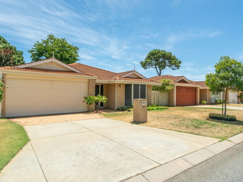 37 Whitlock Road, East Cannington WA 6107