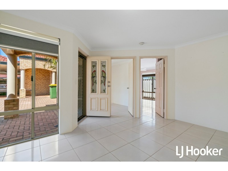 4/36-38 Queen Street, Bentley WA 6102