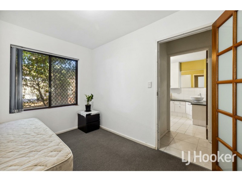 1/76 King George Street, Victoria Park WA 6100